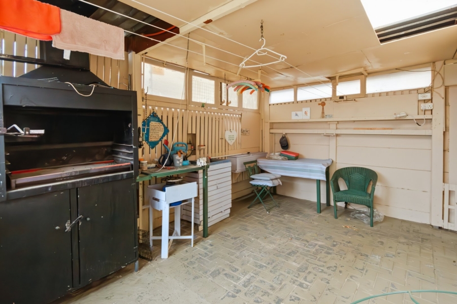 2 Bedroom Property for Sale in Admirals Park Western Cape